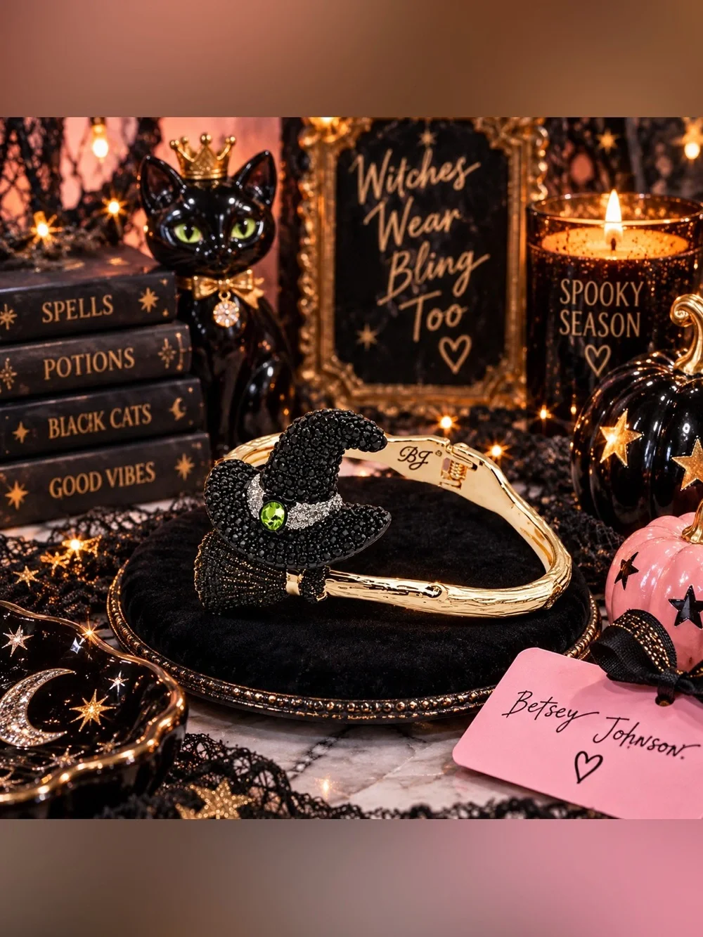 Betsey Johnson Black Witch Hat Bangle Bracelet - Halloween Black Crystals NWT 🖤💚